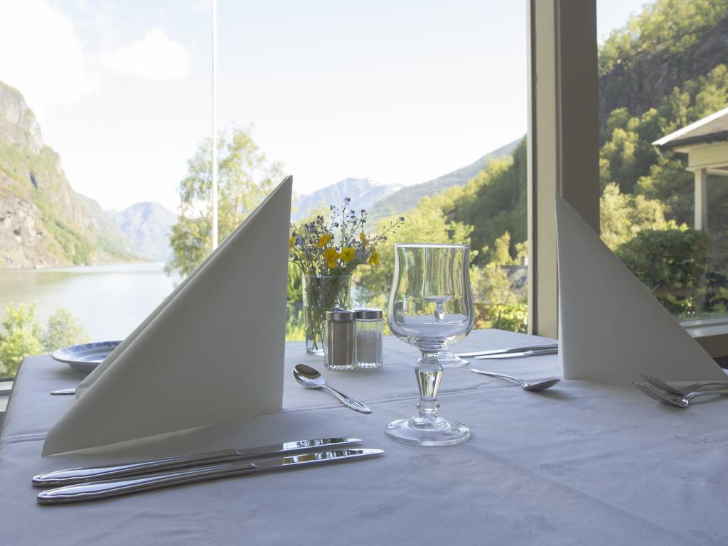 Heimly Pensjonat Flåm Екстериор снимка